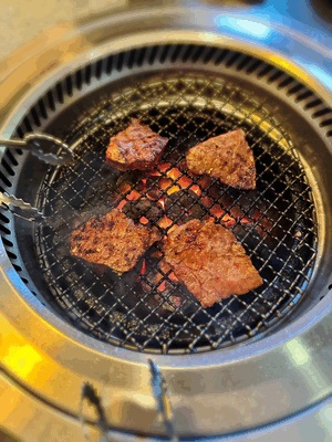 お肉