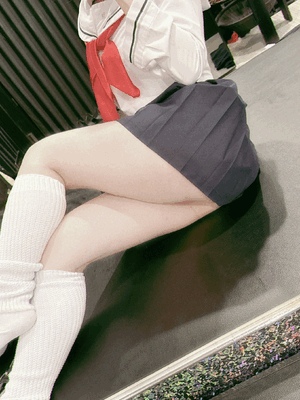 中身がチラ？🫣