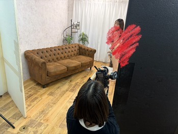 在籍女性の撮影に同行。by中の人