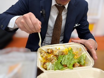 何食べてるの？by中の人