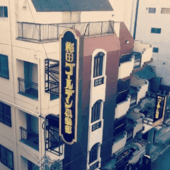 クリスマスの朝、欲求不満の男たちへ